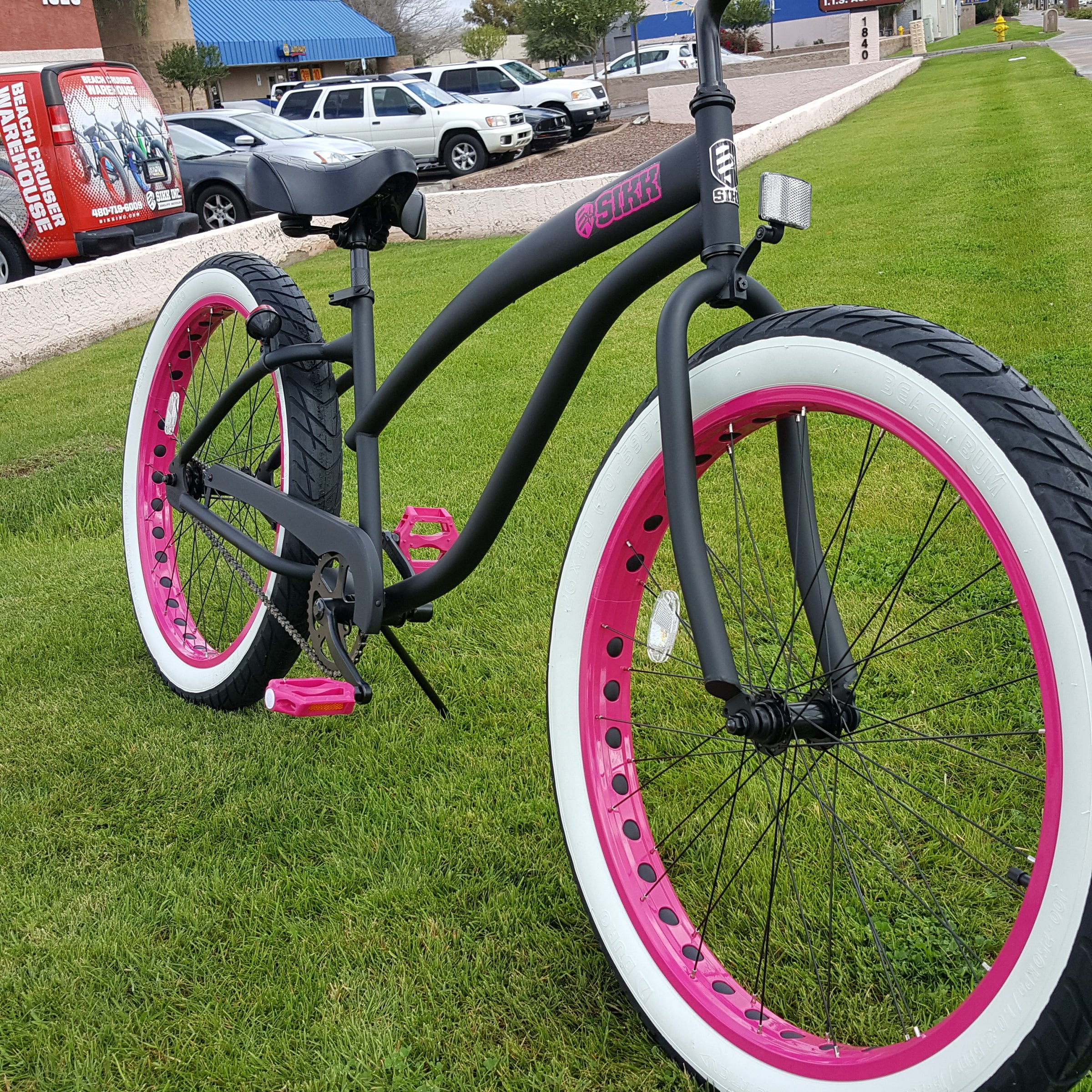 IN STOCK Sikk Wide Ride Ladies Flat w Pink Single Speed SIKK Bicycle Company